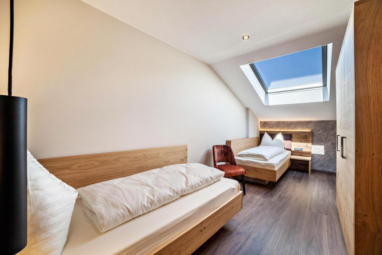 Ferienwohnung Zypresse Meran Buitenkant foto
