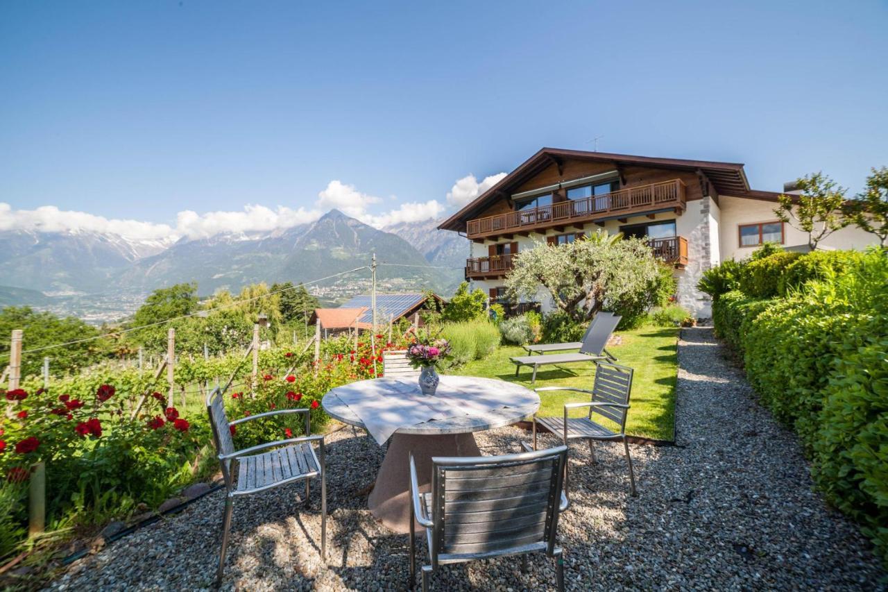 Ferienwohnung Zypresse Meran Buitenkant foto